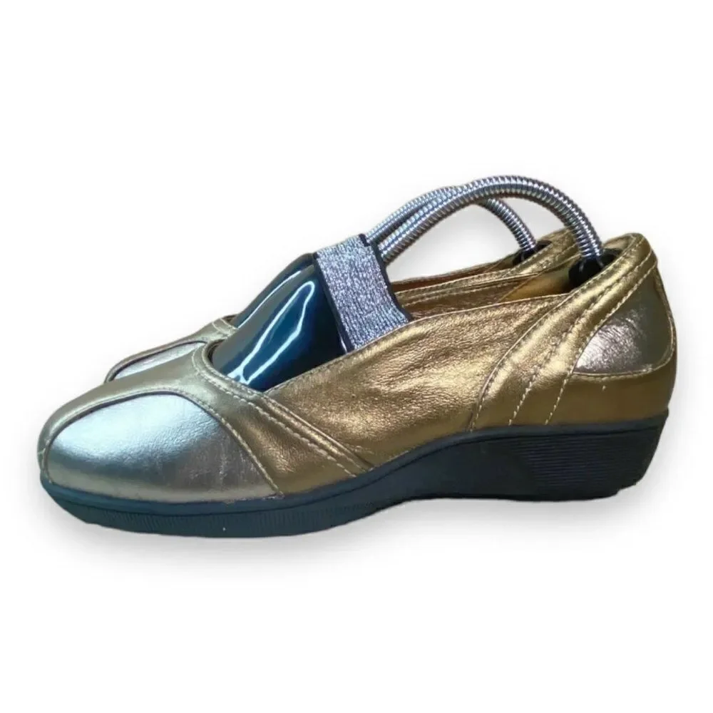 Gravity Defyer Natalie Slip-on‎ Comfort Shoes Gold / Silver TB7127GS Women's 6